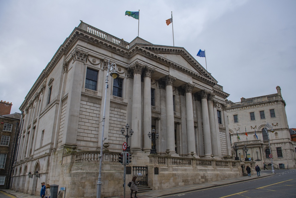 Dame Street, Dublin, Ireland. Photo credit: Wangkun Jia, Shutterstock