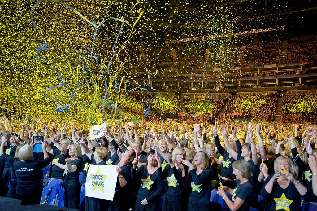 Rock Choir To Give Free Performance In Dublin’s St Ann’s Church 3 RC Confetti Canon Edited